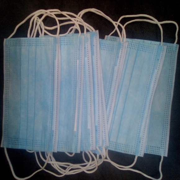 10pk Kids 😷 Mask Blue 💙 - Picture 1 of 1